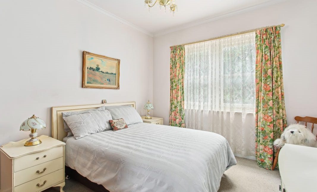 Bedroom6